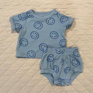 Cat & Jack | Blue Smiley Face Newborn Set